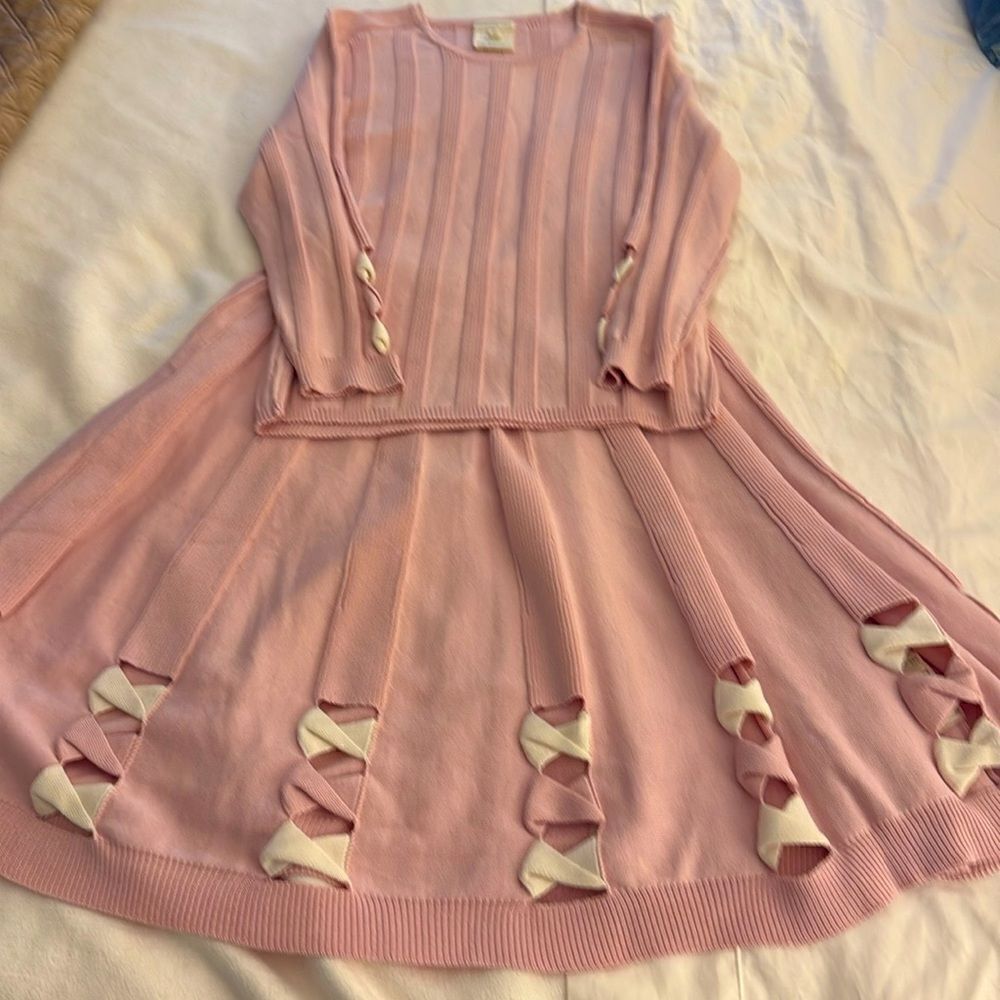 Chochene Italia 2 Piece Knit Women’s Set of Top & Skirt in Pink/ White Detail.